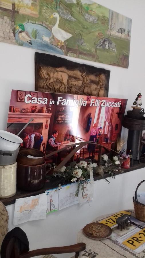 Villa Glori Affitto Camere Monolocali Карпи Екстериор снимка